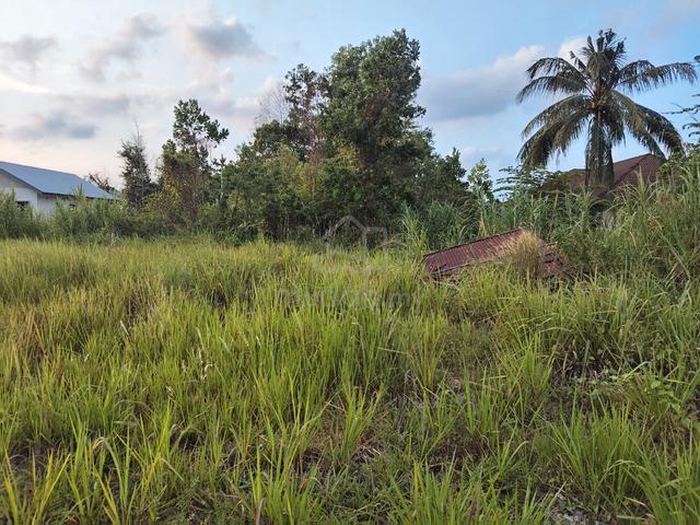 2 lot tanah semi-d untuk dijual 1