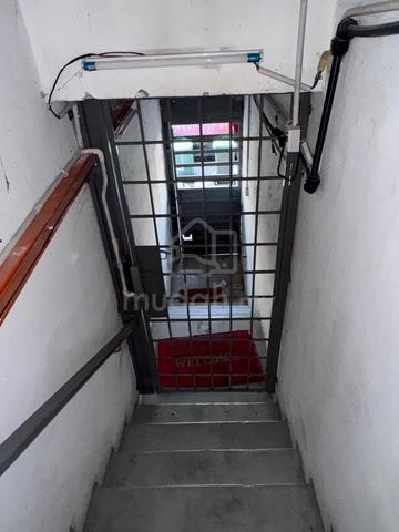 Alor Star Sri Tandop shoplot (Upstairs) 1