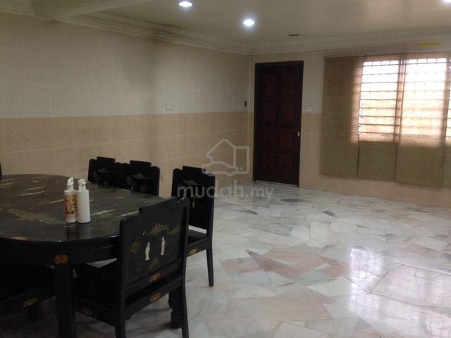 2sty house Taman Gasing Indah Bukit Gasing pj 22x75 BELOW MKT PRICE 1