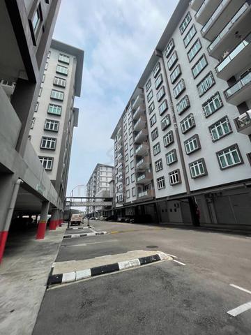 McKenzie Avenue 1