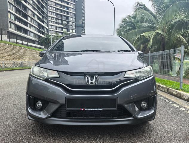 2015 Honda JAZZ 1.5 V (A)T/SCREEN AIRCOND,3-YR WRT - 2