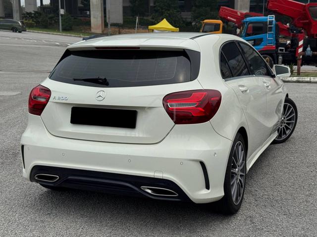 Mercedes Benz A200 1.6 AMG SPORTY FULL SPEC FUL0N - 2