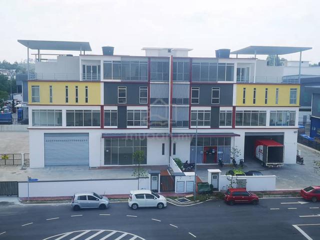 Rawang Town Exceptional 4 Storey Factory -  Close to Highways 1