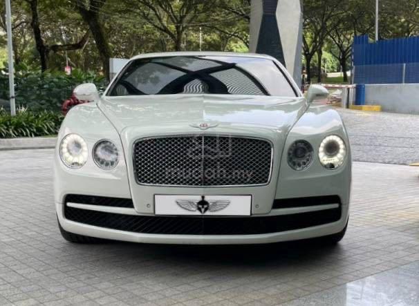 2015 Bentley FLYING SPUR 4.0 V8 (A) - 1