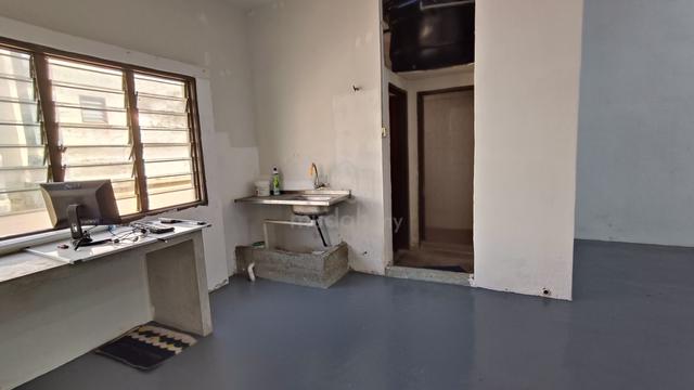 First Floor Office (22x80sqft) Taman Puncak Jalil Seri Kembangan 4