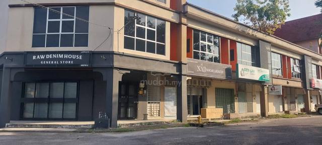 Shoplot Freehold 2 Tingkat + Kilang Kosmetik GMP 1