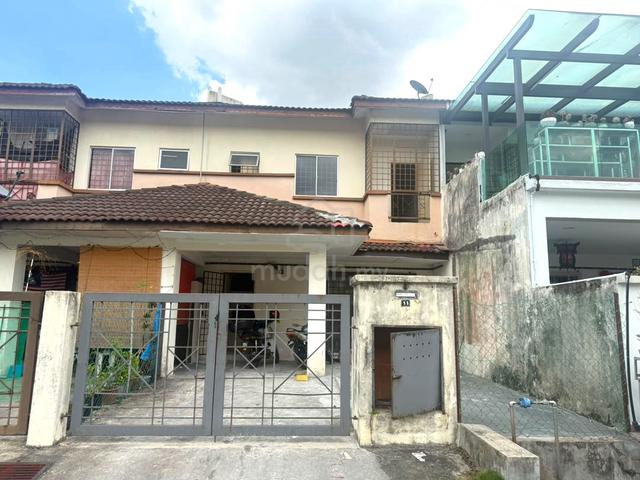 {BEST RENT}2 Storey House Bandar Mahkota Cheras{Basic 4 Room}New Paint 1