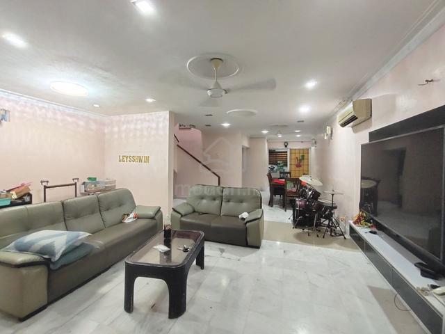 Klang, Rumah Dua Tingkat Freehold 1