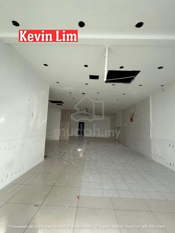 Ground floor Shop Rent 2300sf Facing Mainroad Sungai Pinang Georgetown 1