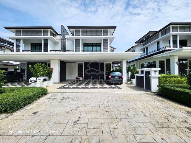 FULLY RENO! Double Storey Semi-D, Tenderfield Eco Majestic, Semenyih 1