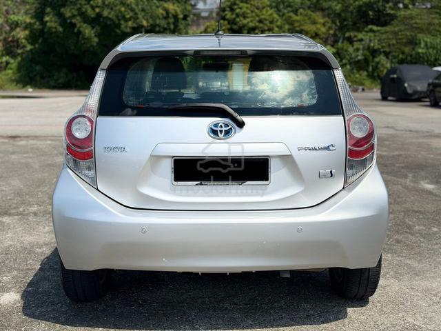 2013 Toyota PRIUS C 1.5 HYBRID FULL SERVICE TOYOTA - 4