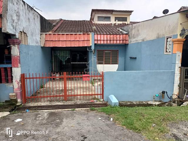 Teres Setingkat Taman Maju, Jalan Kolam Air Utama, Jasin | Full Loan 1
