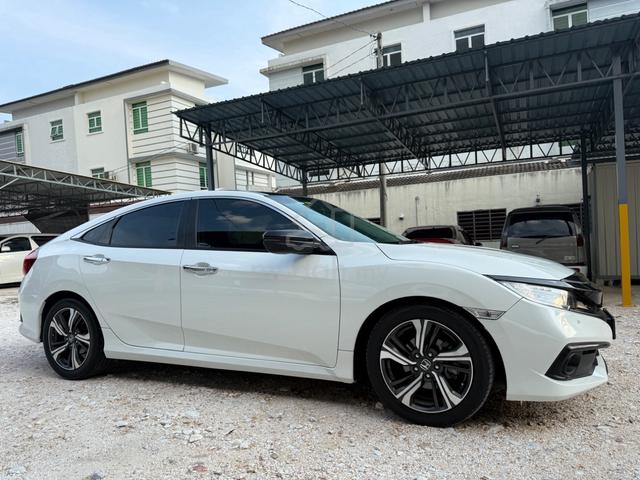 2020 Honda CIVIC 1.5 TC (A)FACELIFT FULL LOAN+WNTN - 3
