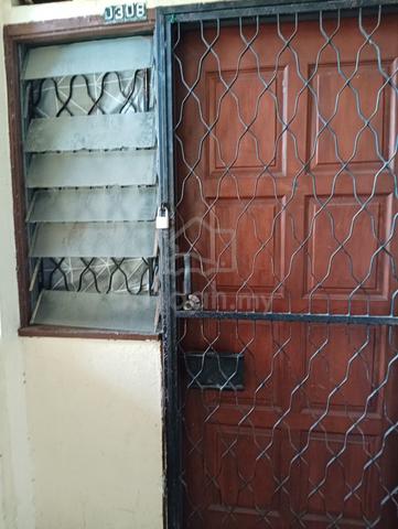 Flat in Bandar Selesa Jaya, Skudai, Johor. 1