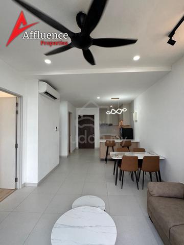 Renna Residence @ The NorthBank 1