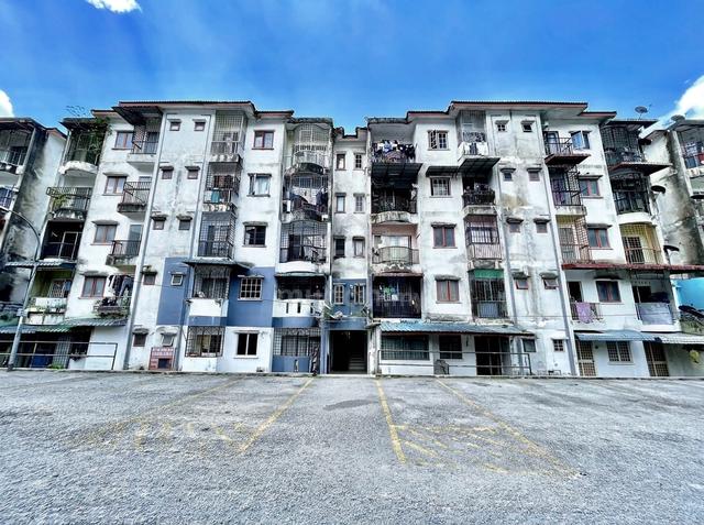 Taman Pinggiran Delima Flat 1