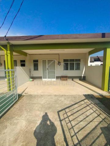 ENDLOT,Single Storey Terrace Taman Ayer Molek Perdana,Ayer Molek,Melak 1