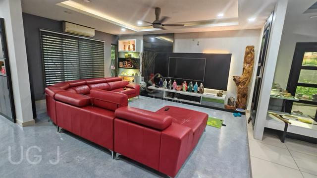 BIG, 2.5 Storey Semi-D, Renovated, Bandar Bukit Tinggi, Klang 1