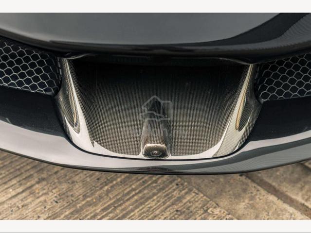 2022 Ferrari SF90 STRADALE 3.9 Huge Carbon Options - 2