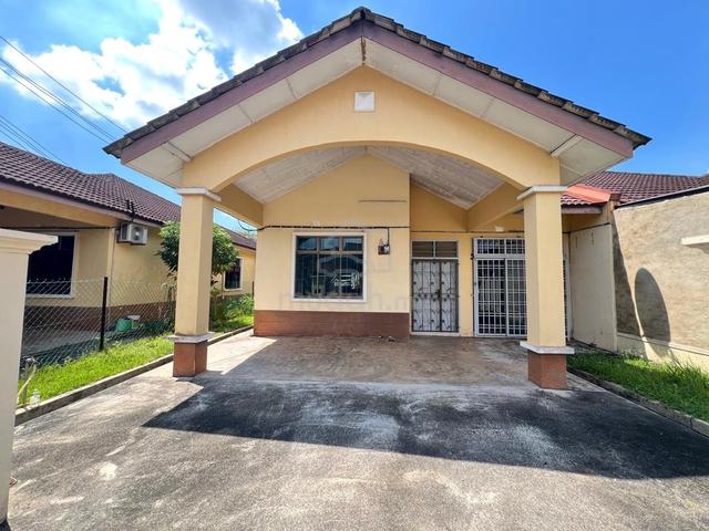 Single Storey Semi d/Taman saujana 1