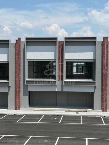 Brand New 1st Floor Shop @ Gamuda Garden Rawang For Rent 1