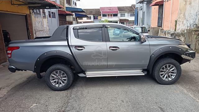 2017 Mitsubishi TRITON 2.4 VGT ADVENTURE (A) - 3