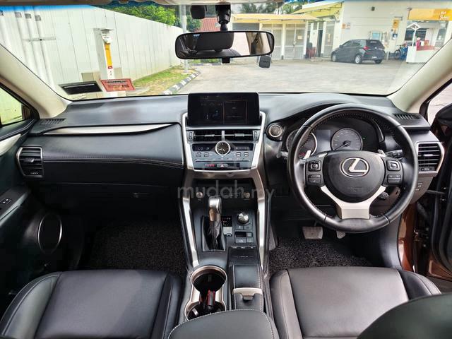 2018 Lexus NX 300 2.0 SUNROOF POWER BOOT - 5