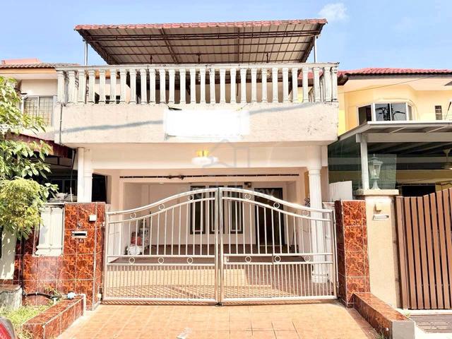 Double Storey House Taman Kota Perdana, Seri Kembangan 1