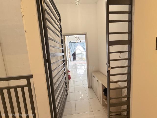 Residensi Adelia 1