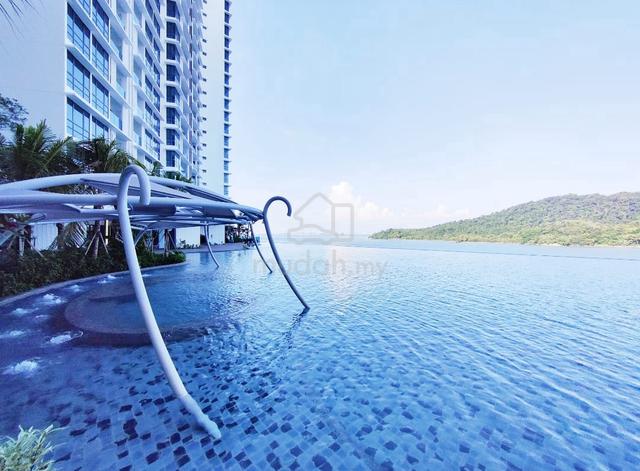 Queens Residences Q1 @ Queens Waterfront 1