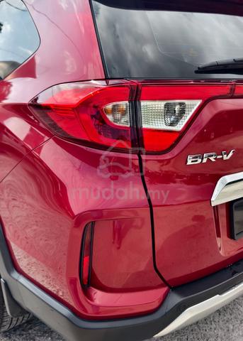 2022 Honda BR-V 1.5 V FSR 43KM boleh loan kedai - 4
