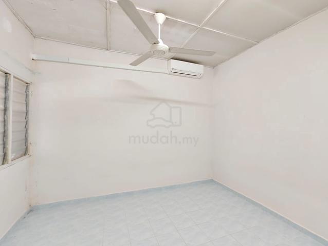 [100% LOAN!!FREEHOLD!!HOT LOCATION!!] Taman Angsamas Kos Rendah 1