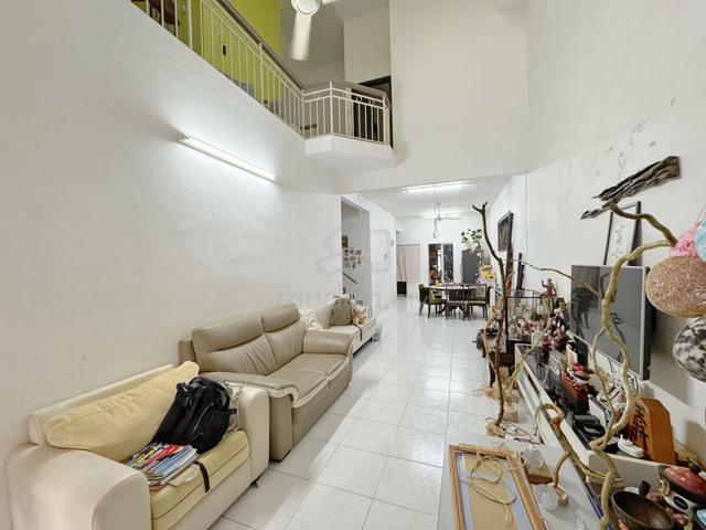 Taman Pelangi Indah 1.5 Storey Terrace House 4bed Ulu Tiram Johor 1