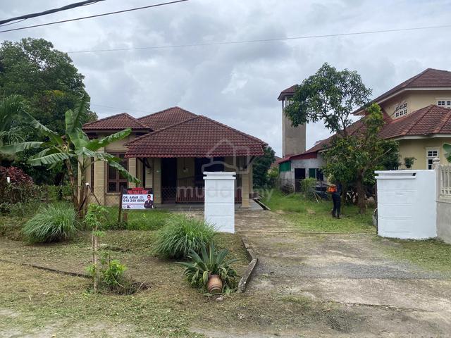 Rumah Banglo Setingkat Fully Furnished di Tapang 1