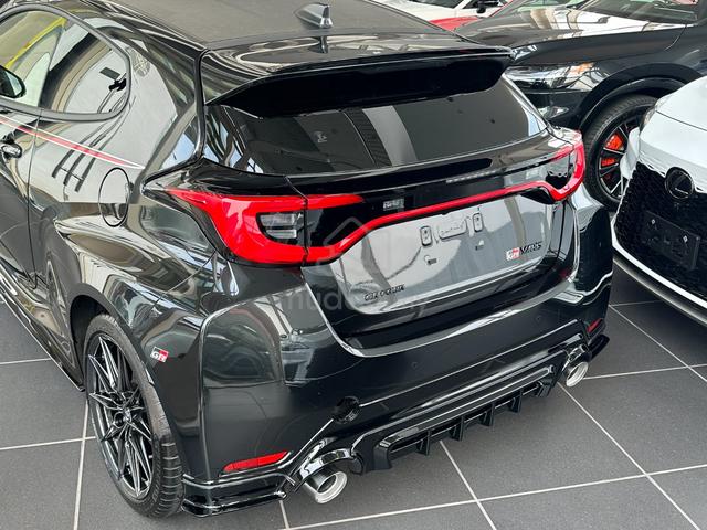 2025 Toyota GR YARIS 1.6 RZ HIGH PERFORMANCE 5A AT - 4