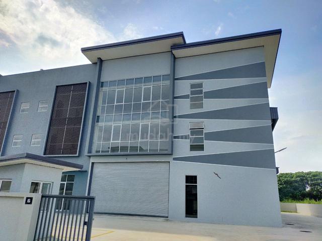 3 Storey Semi D Factory Warehouse Alam Impian, Seksyen 35, Shah Alam 1