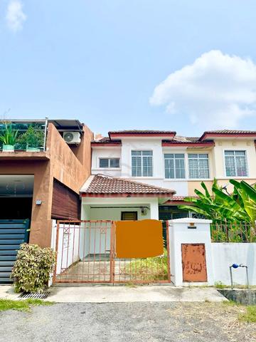 EXTRA LAND 10FEET‼️Double Storey Bandar Tasik Kesuma, Fasa 1M,Beranang 1