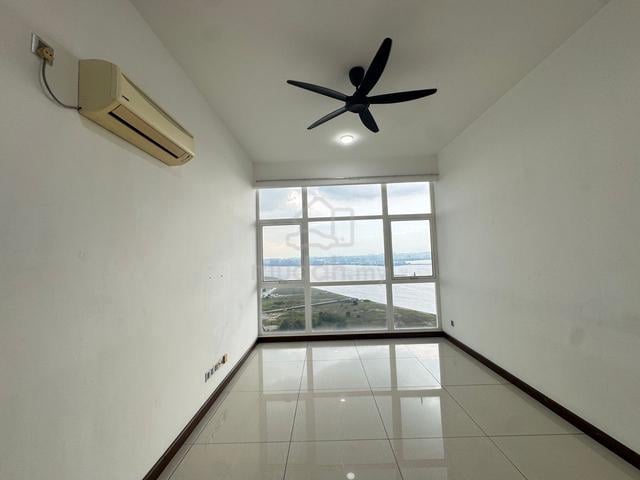 Paragon Residences @ Straits View 1