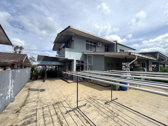SEMI D, Double Storey, TABUAN LARU 1