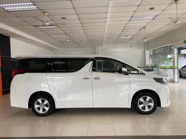 2022 Toyota ALPHARD 2.5 X 8 SEATER - 3