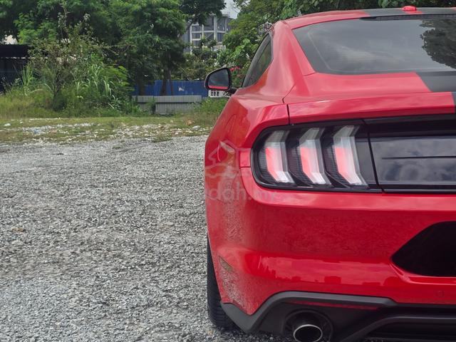 Ford MUSTANG ECOBOOST 2.3L GT Performance Pack - 4