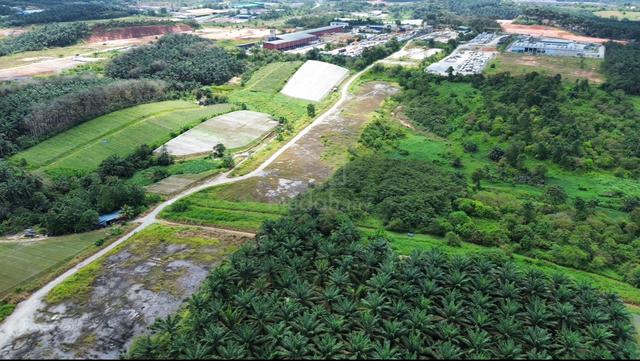 7 acre senai seelong medium industry converted included freehold inter 2