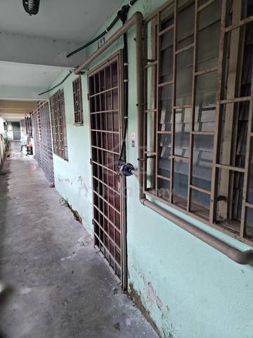 Flat PKNS Seksyen 20 1