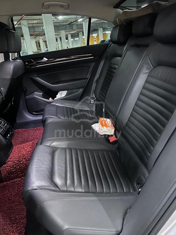 2018 Volkswagen PASSAT 2.0 TSI HIGHLINE (CKD) B8 - 5