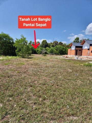 PANTAI SEPAT - Lot Banglo berhampiran pantai untuk dijual 1