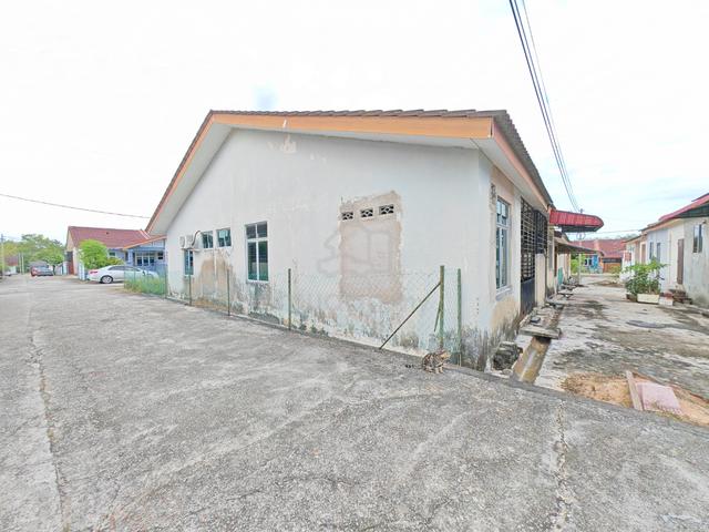 [END LOT] Taman Serkam Ria Merlimau Melaka teres setingkat 3