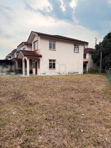 Full Loan Nusaria 2sty Corner 40ft land 1