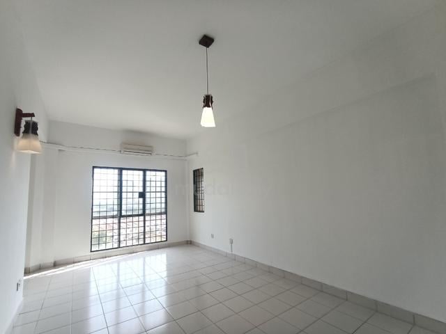 La Vista Condominiums 1