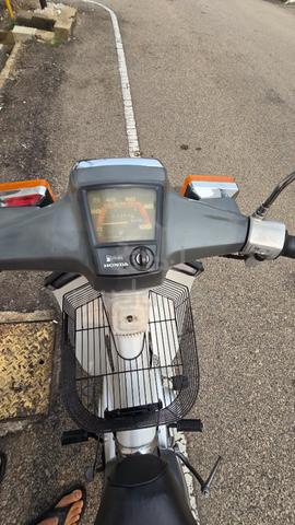 Honda C70 - photo 4 of 9