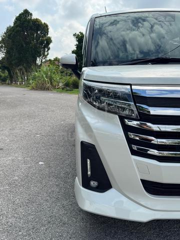 2022 Toyota ROOMY 1.0 CUSTOM G-T (A) Limited OTR - 2